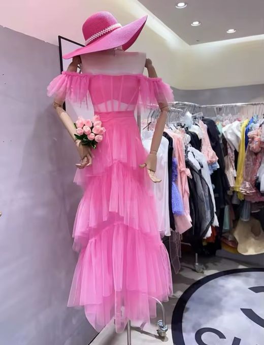 Rosemary model dress