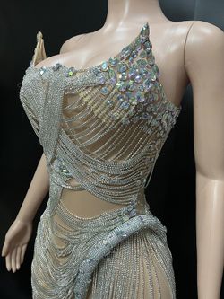 Robe modèle Vérone