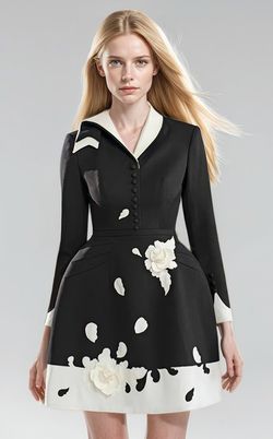 Vestido modelo Victoria Petal