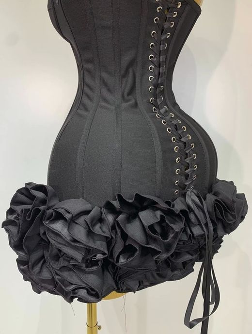 Vestido modelo Virginas