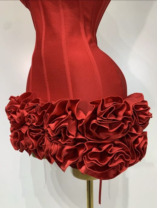 Vestido modelo  Virginas Red