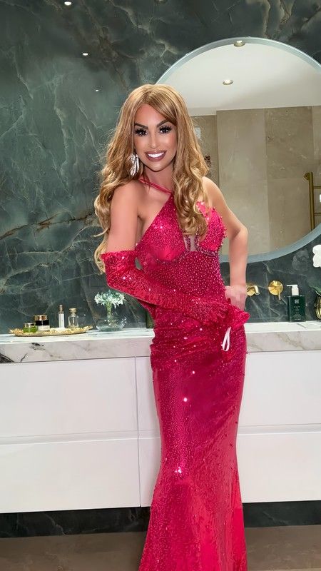 Wow fashion model dress