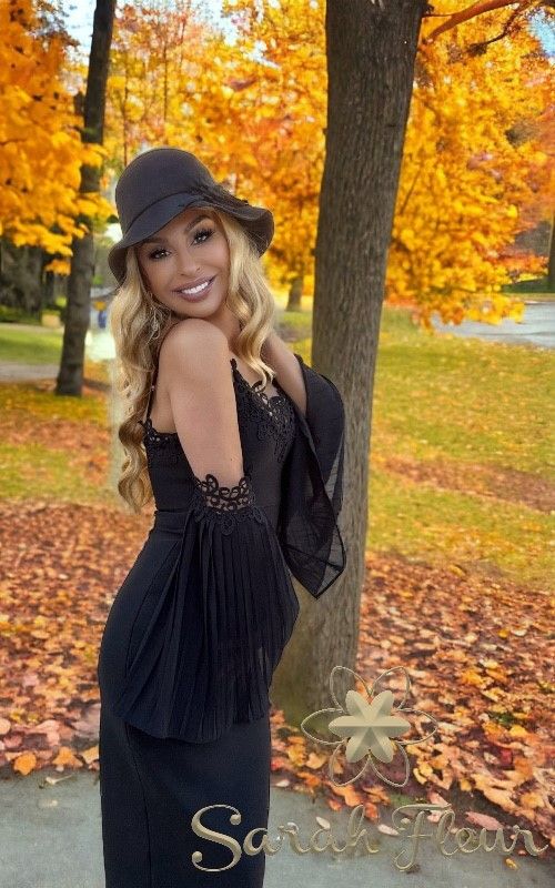 Vestido negro bandage mangas acampanadas Natasha